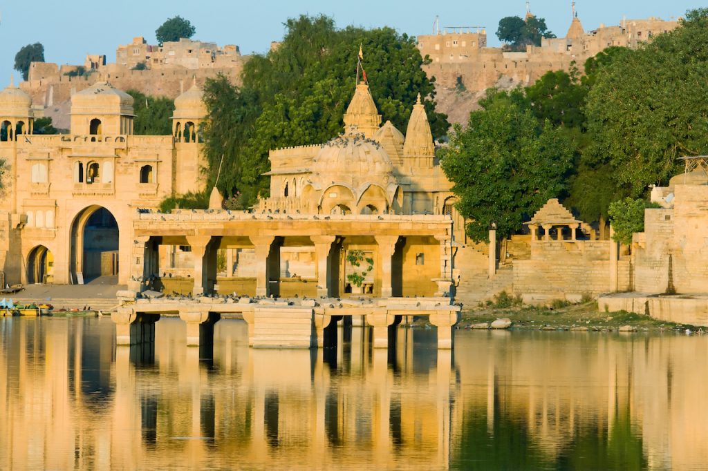 Cosa vedere in Rajasthan, Jaisalmer, Lago Gadi Sagar
